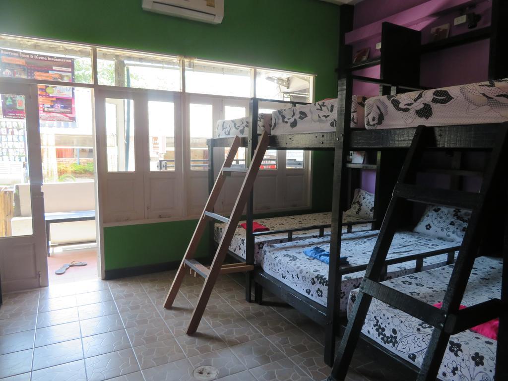 האד רין Same Same Guesthouse, Bar & Restaurant (Adults Only) מראה חיצוני תמונה
