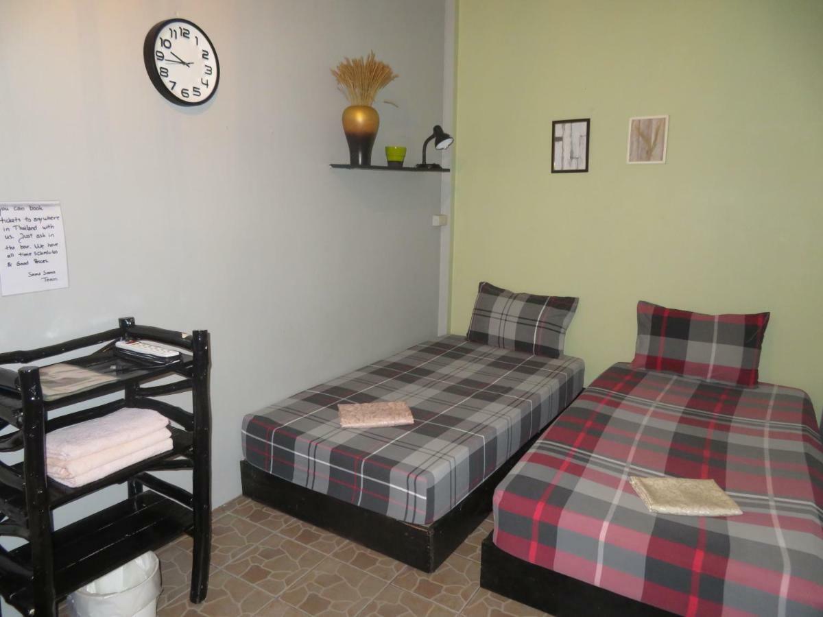 האד רין Same Same Guesthouse, Bar & Restaurant (Adults Only) מראה חיצוני תמונה