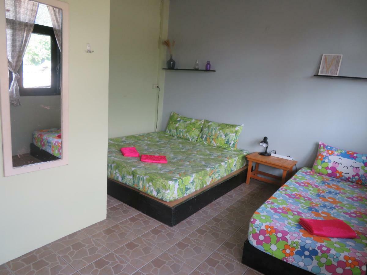 האד רין Same Same Guesthouse, Bar & Restaurant (Adults Only) מראה חיצוני תמונה
